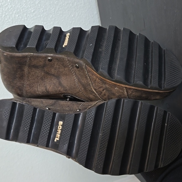 Sorel Joan of Arctic Waterproof Lace Up Oil Leather Wedge Size 9 - Picture 6 of 11